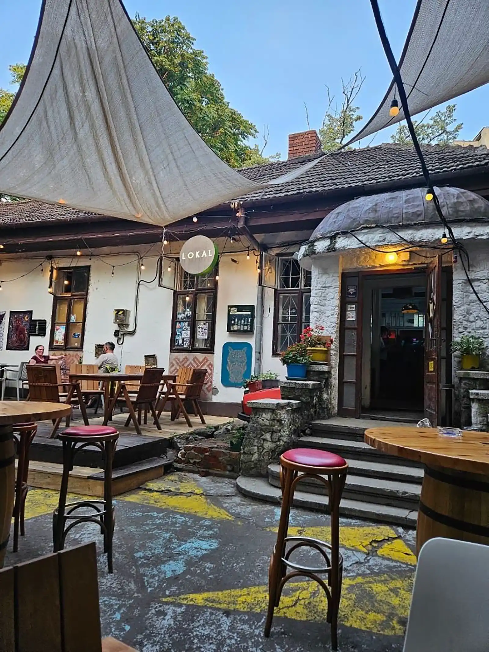 Lokal - Oradea