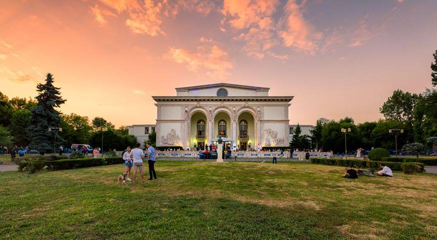 https://www.facebook.com/operanb.ro/