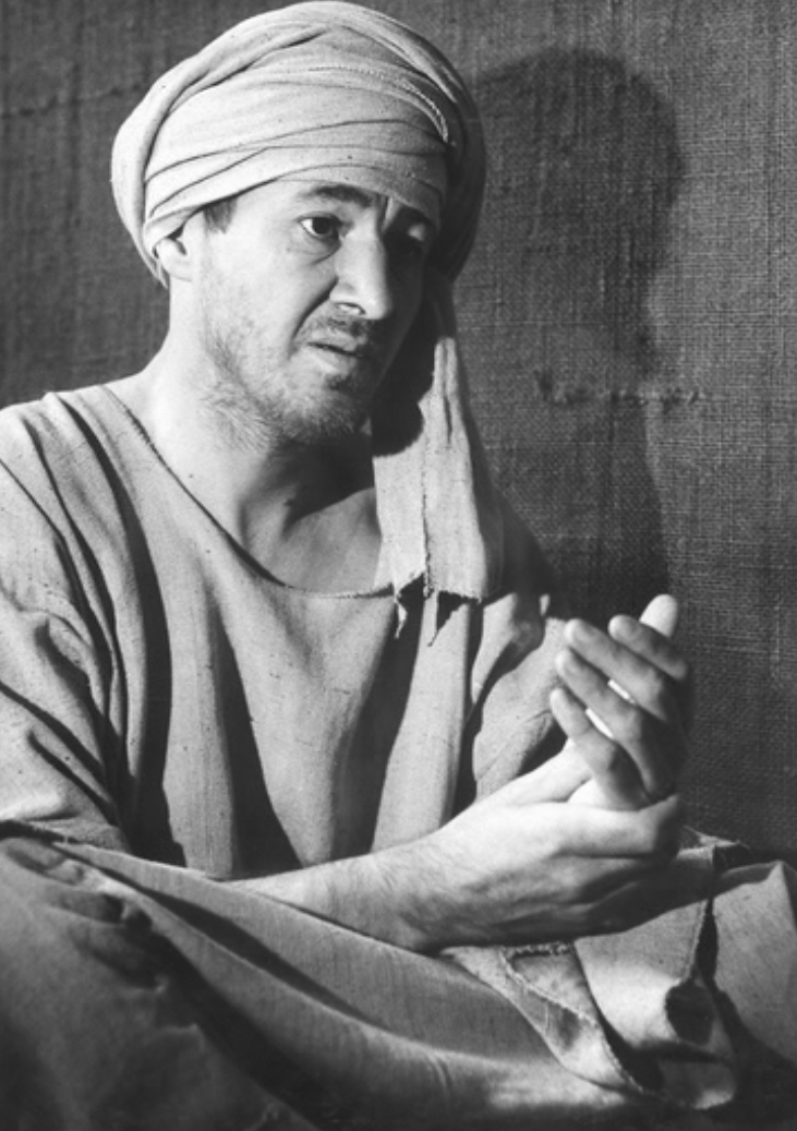 Iisus în Maestrul şi Margareta după Mihail Bulgakov. Regia Cătălina Buzoianu, Teatrul Mic