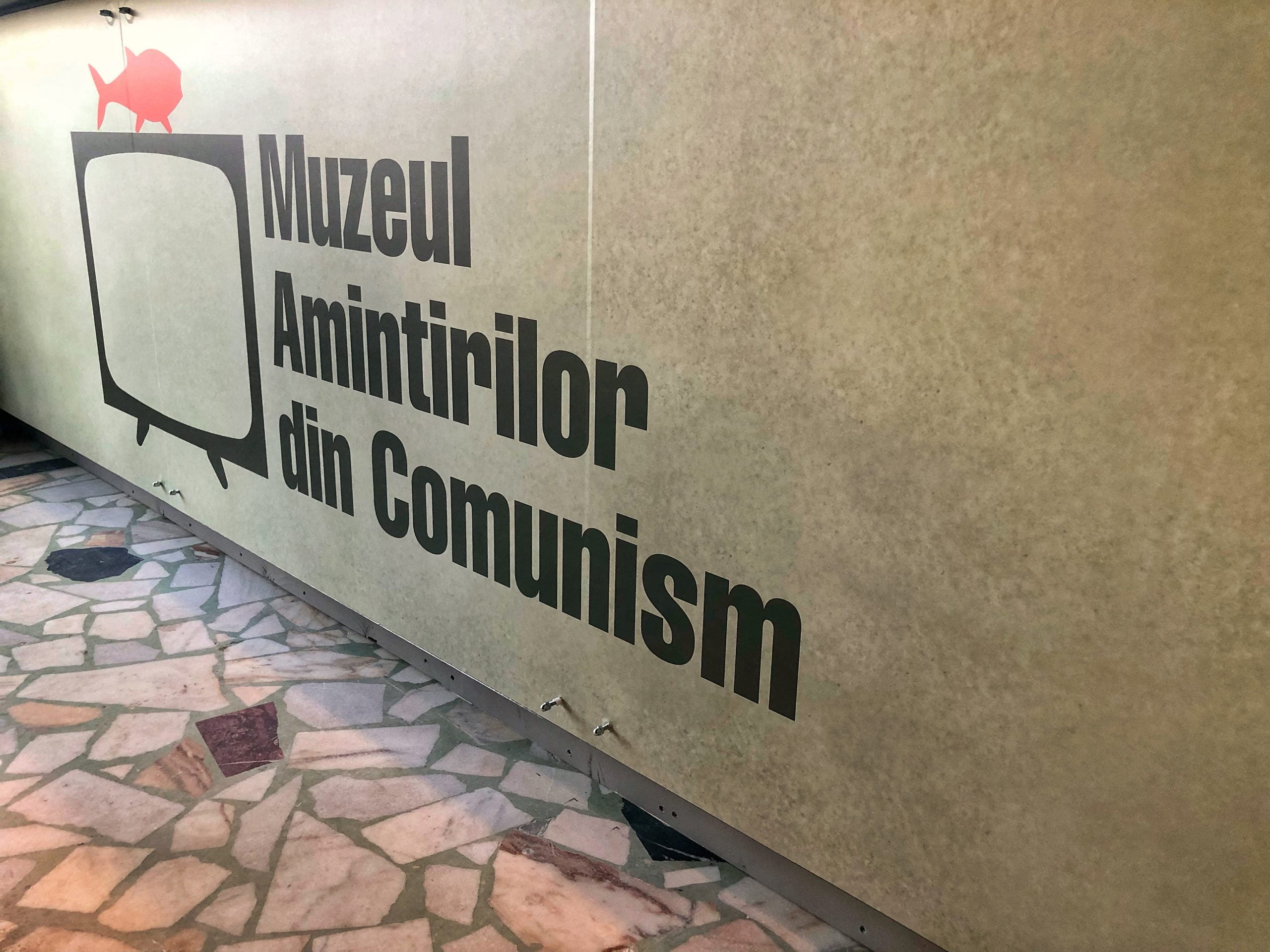 Viața de zi cu zi a românilor din comunism, “povestită” la Muzeul Amintirilor din Comunism din Brașov