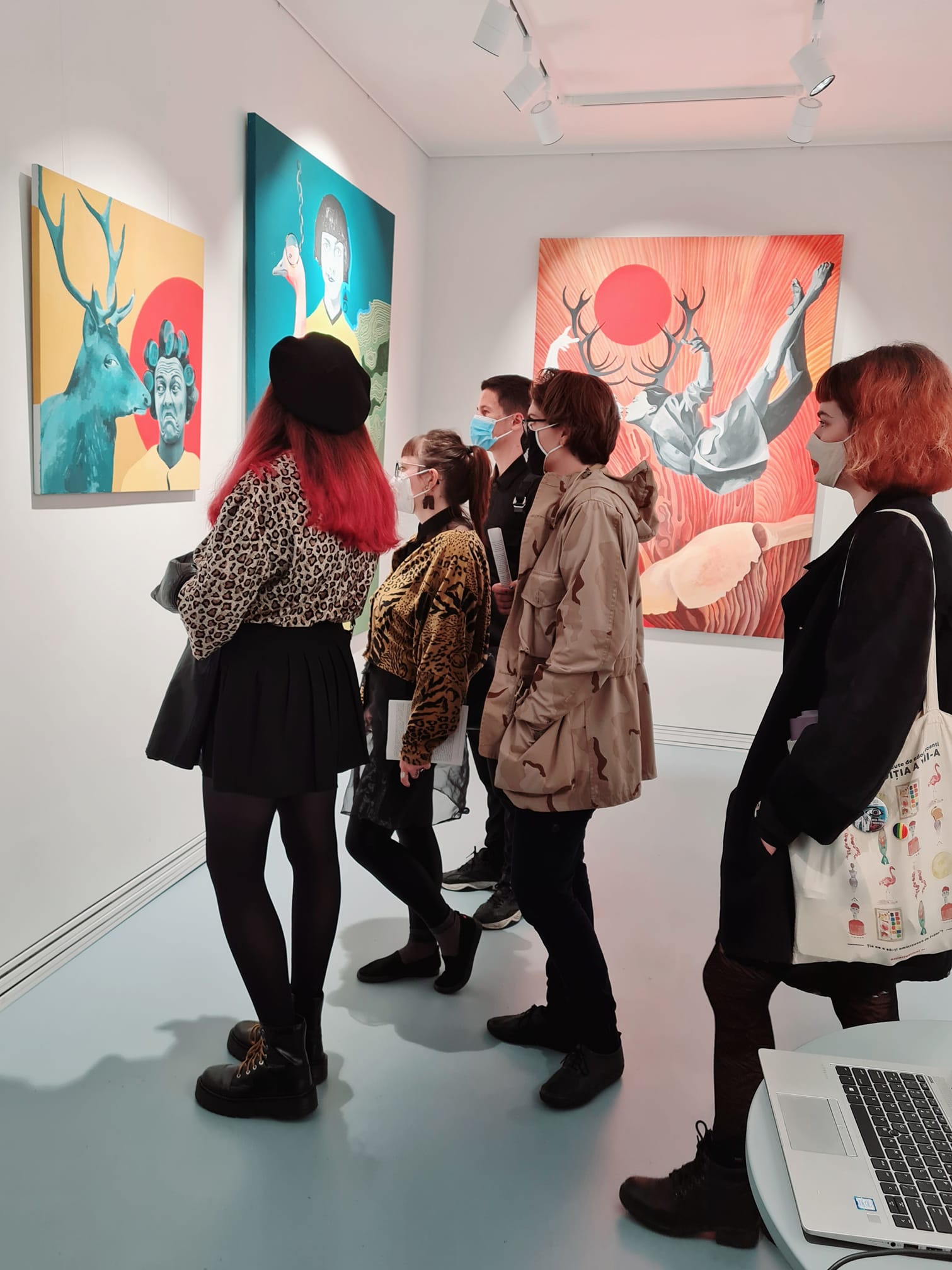 Vizitatori la Arbor de Noaptea Galeriilor