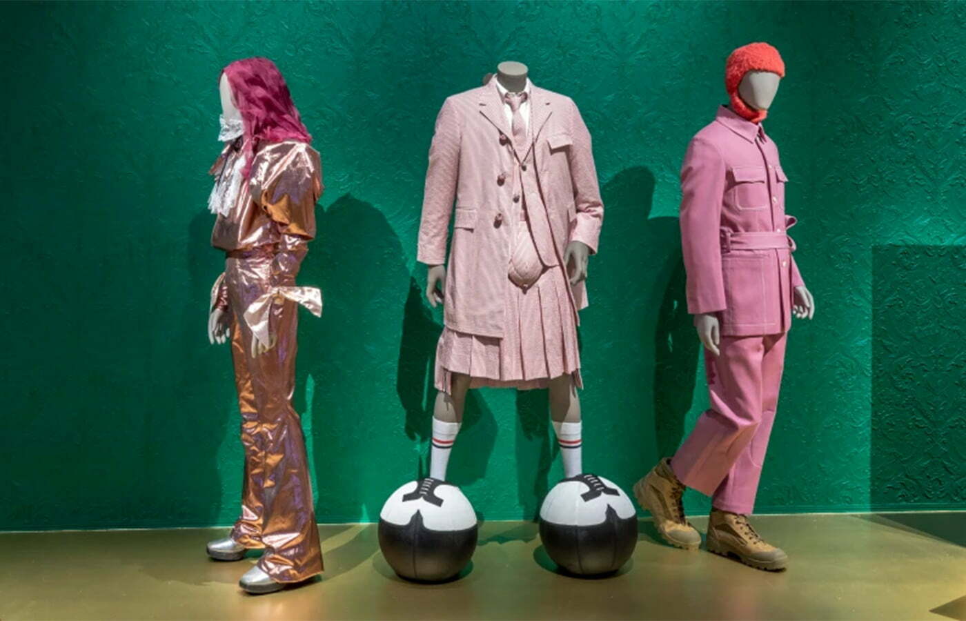 Fashioning Masculinities