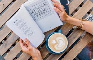 Book Coffe Shop