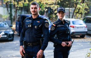 Oamenii legii