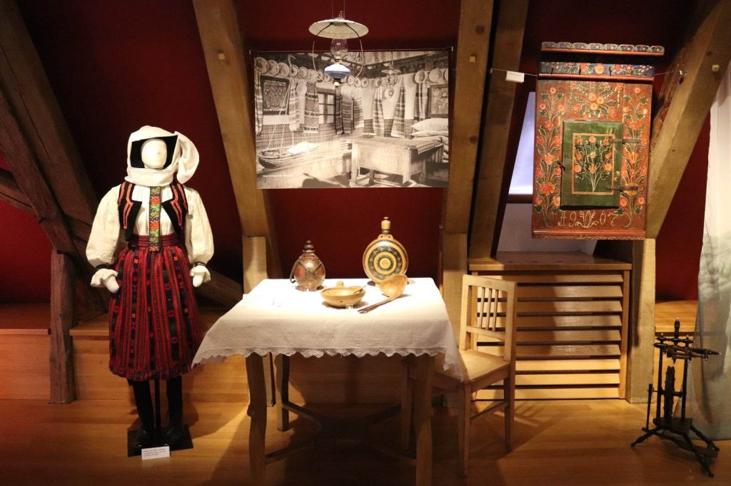 Muzeul Civilizatiei Urbane a Brasovului ”Lemn și om – o poveste de viață din Brașov și sud-estul Transilvaniei”
