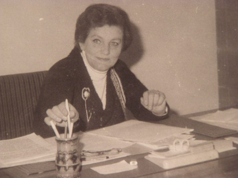 Carmen Dobrescu