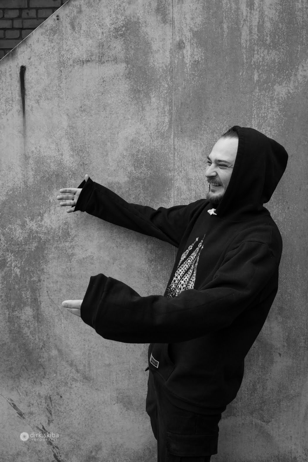 Club Control | SWORDS, live performance by PEACE THE GUN & Mugur Grosu