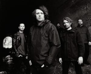 ALTERNOSFERA lansează în 24 februarie IMNURI DE RĂZBOI și anunță un turneu național de promovare a materialului