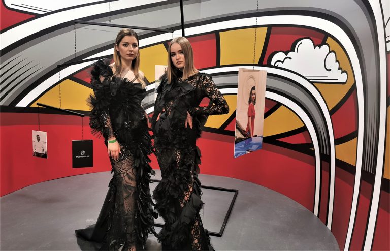 ART SAFARI vs. FASHION