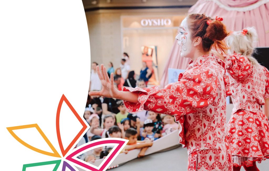 Spectacol Barbarossa & Famous Art – 26 martie, Piața cu Copaci la Coresi Shpiing Resort