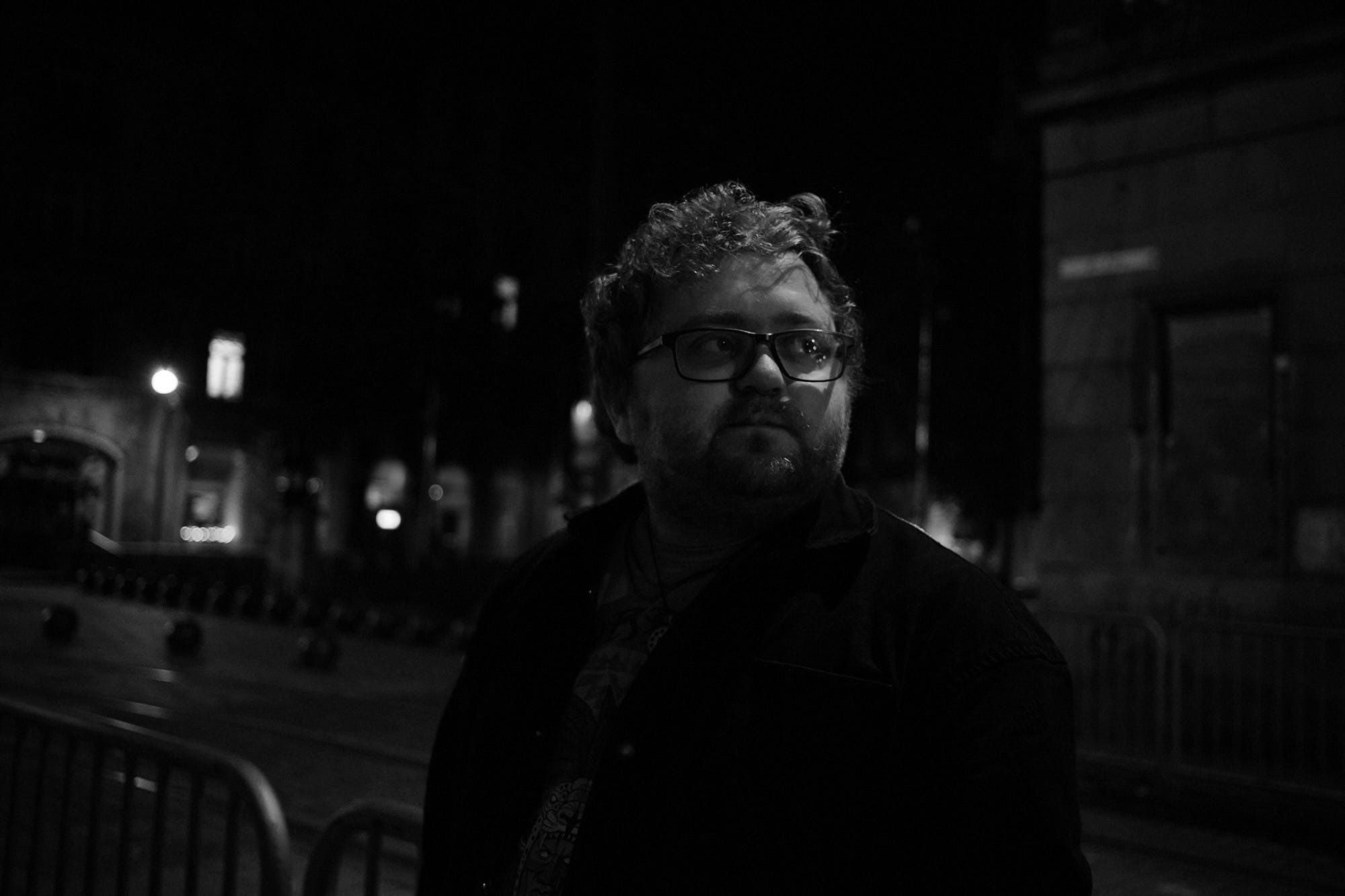 SWORDS - Spoken Word Sessions cu Robert G. Elekes și Alex Higyed – 9 aprilie, la Control Club