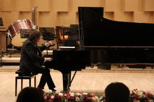 Horia Mihail și ”Pianul călător” au poposit la Brașov