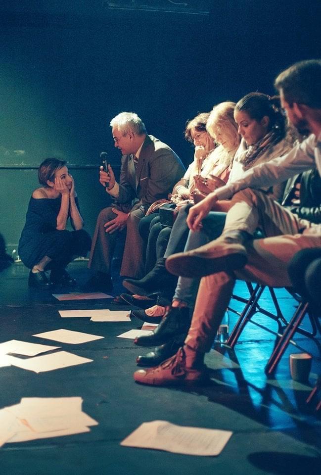 Cine suntem cu noi și cu ceilalți și ce ne face să simțim – spectacolele Vanner Collective din mai