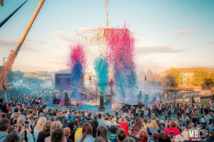 Weekend de poveste în centrul capitalei : începe Festivalul Internaţional de Teatru de Stradă Bucureşti – B-FIT in the Street! #12
