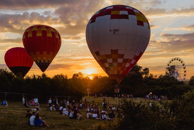 entertaiment de top la Electric Castle 9