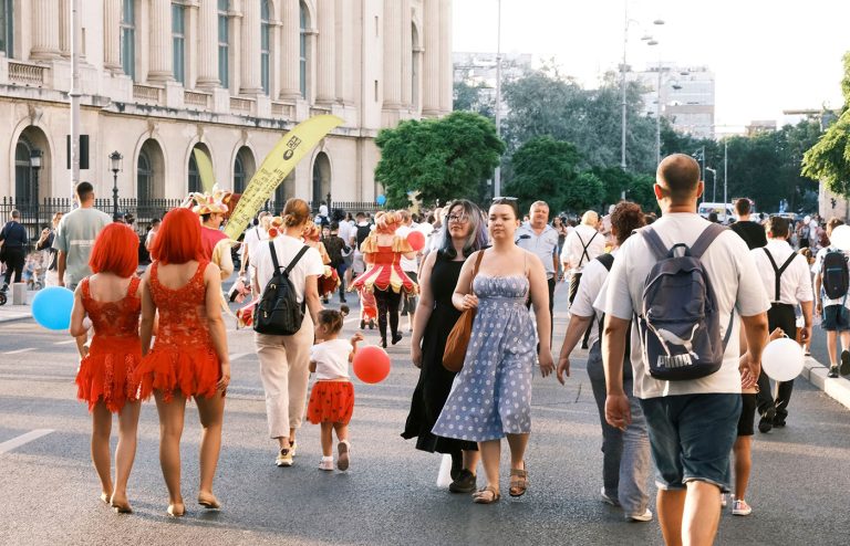 Strazi deschise Bucuresti, Promenada urbana