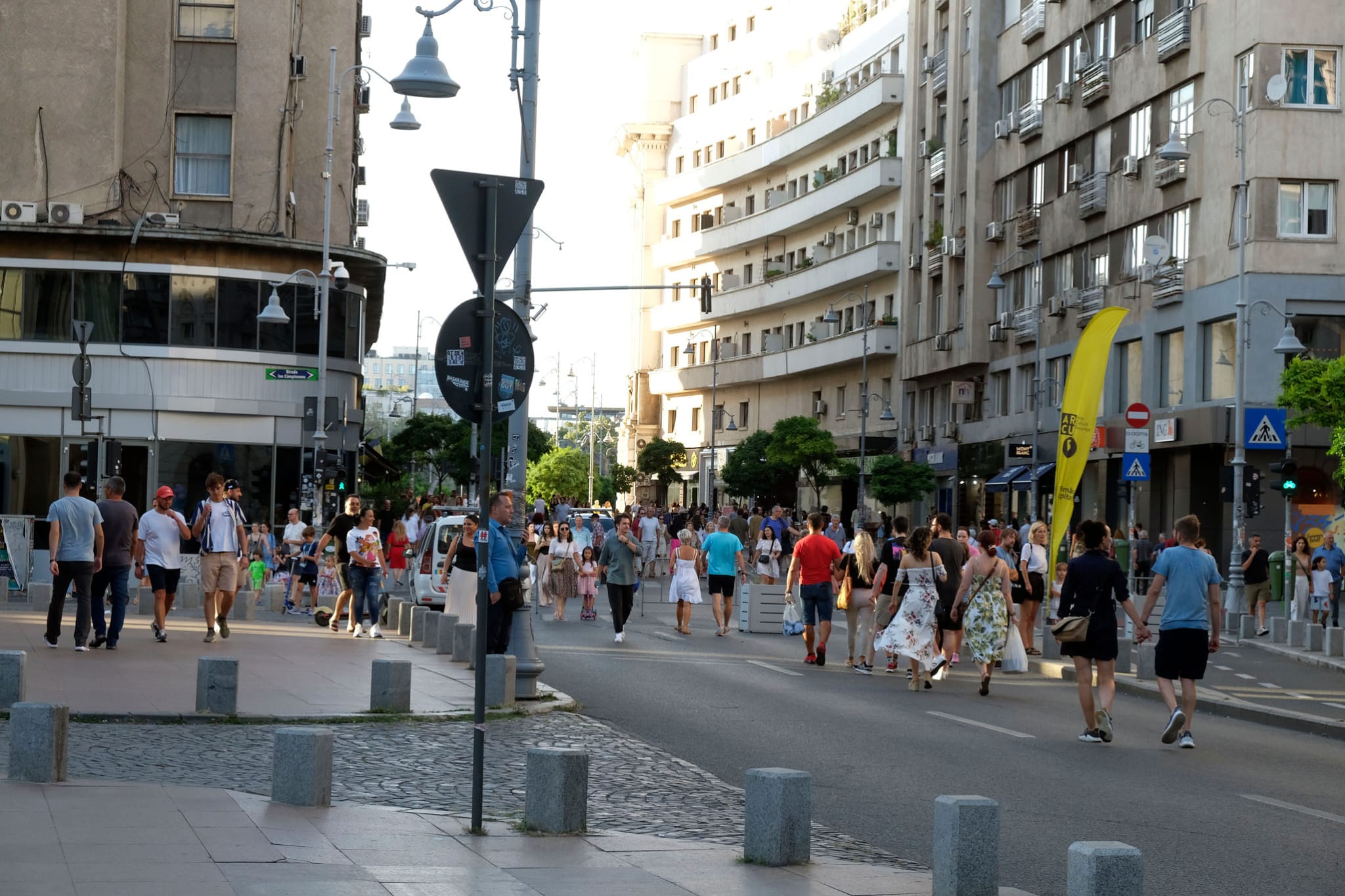Calea Victoriei devine Promenadă urbană pe ritmuri vibrante în weekendul 12-13 august la „Străzi deschise”