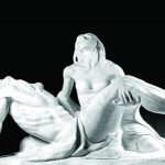 Icar se lansează în zbor de la Castelul Cantacuzino, în cadrul unei expoziții de sculptură semnată de Giorgio Butini