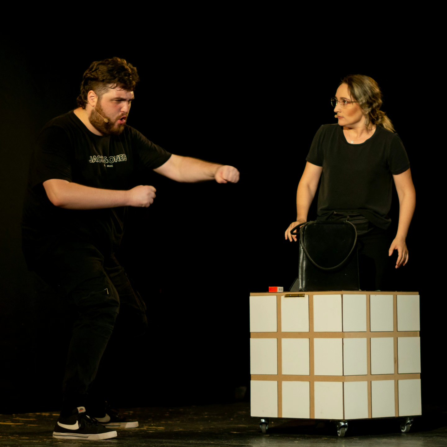 BOLD &ndash; o comedie muzicală chill &icirc;n 22 septembrie la Centrul Cultural Reduta