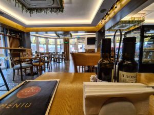 crema restaurant