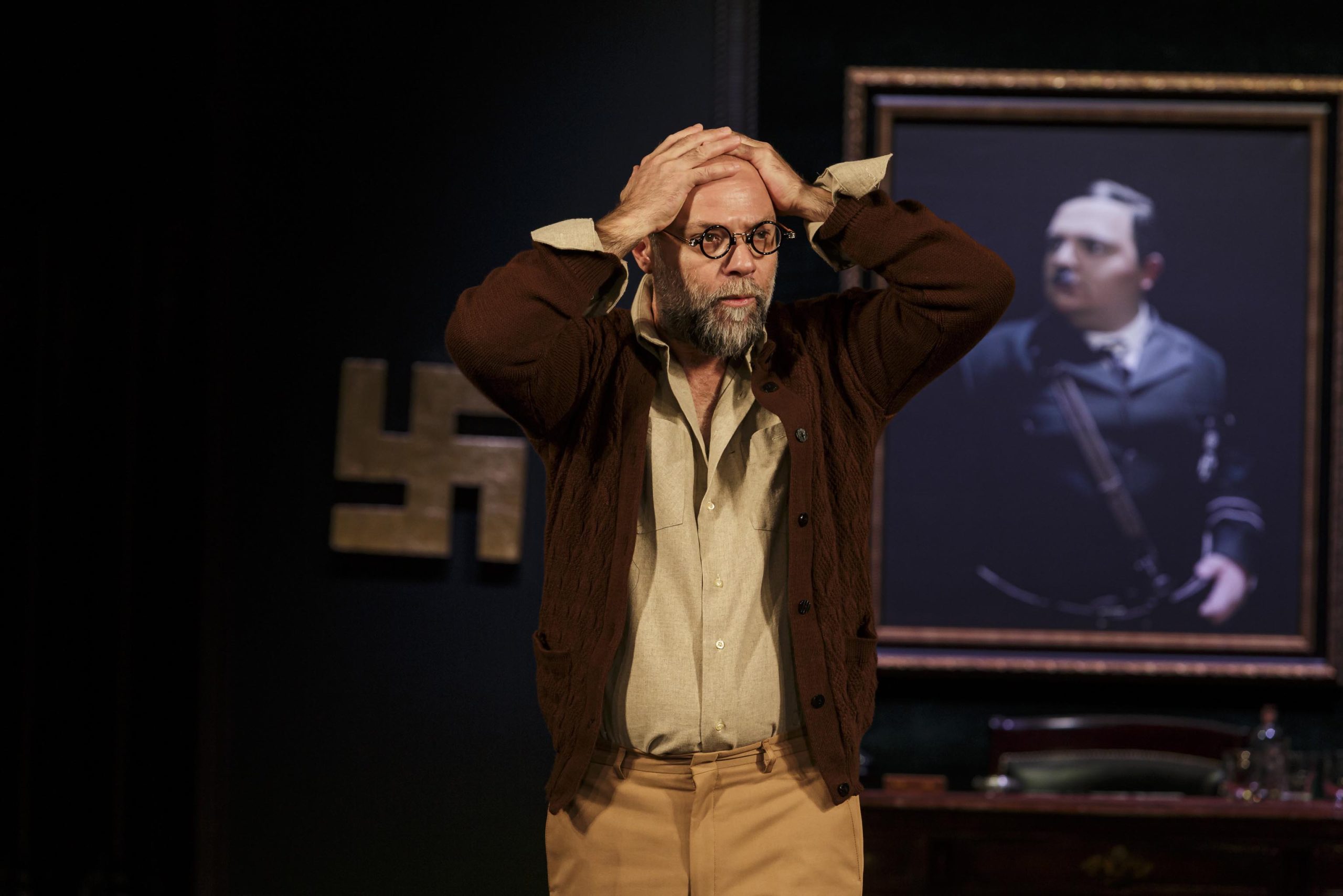 &bdquo;A FI SAU A NU FI&rdquo;&hellip; la COMEDIE