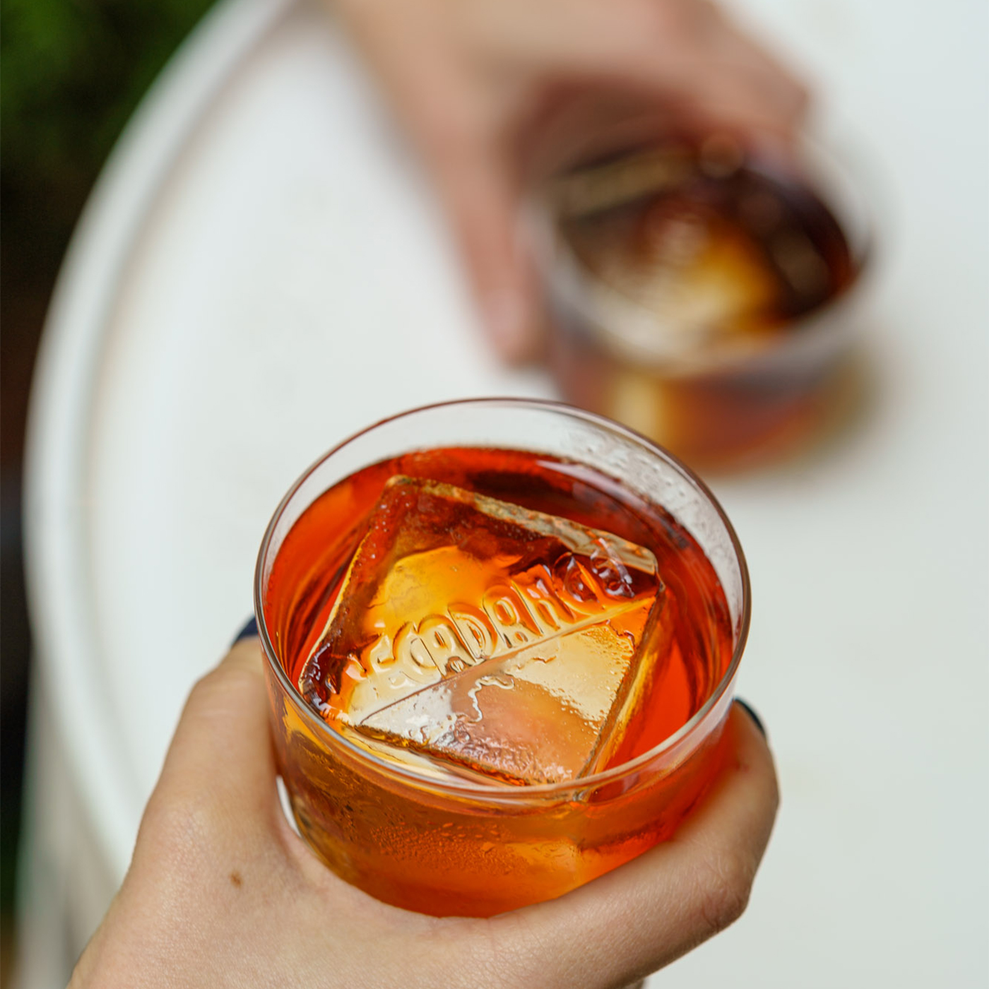 Top 6 baruri unde poți să bei un Negroni bun