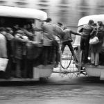 București, cu puțină eleganță, o expoziție de Andrei Pandele cu inserţie de Dan Perjovschi