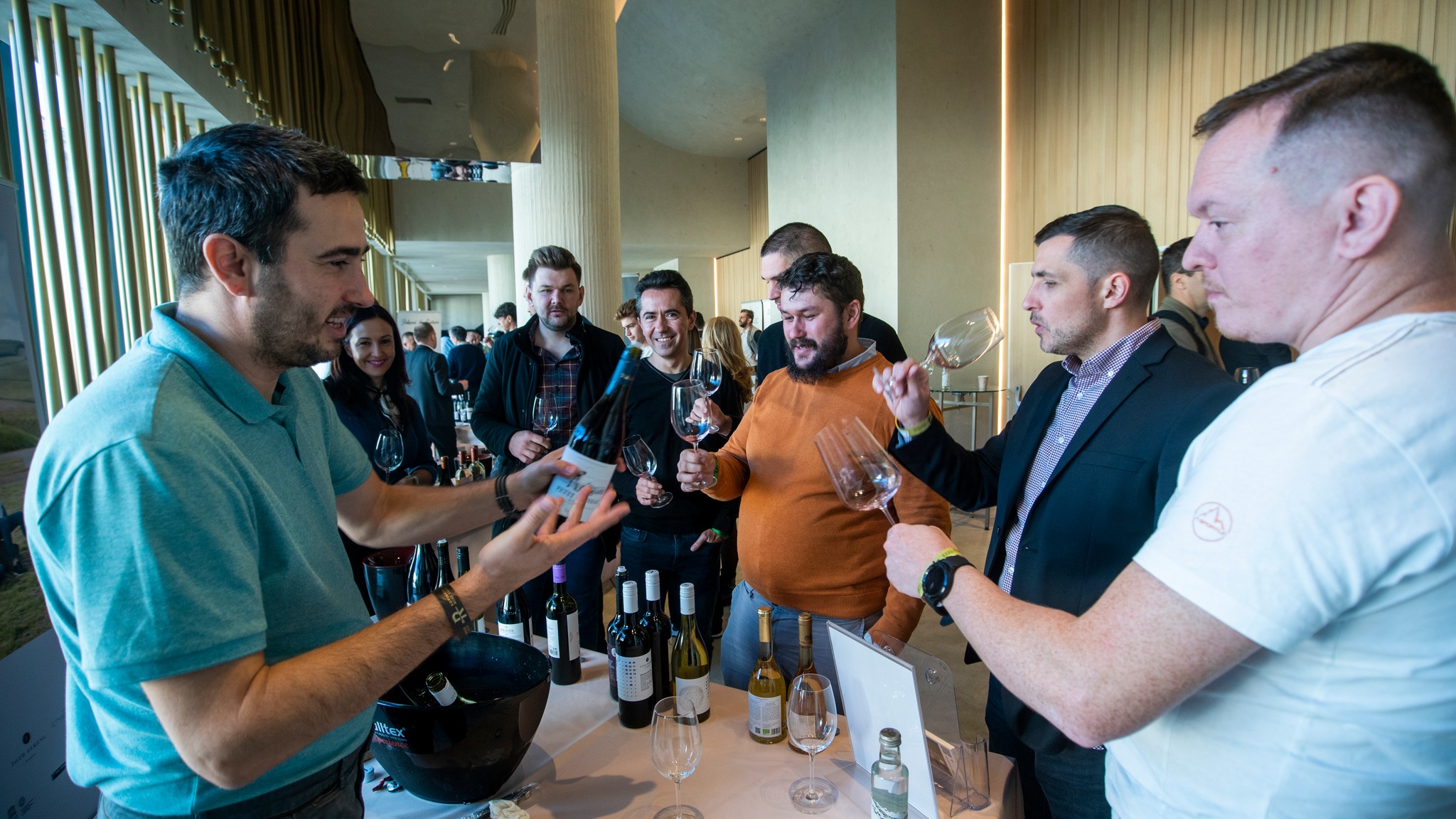 ROVINHUD Wine Show 2023 - Primele 400 bilete Super Early Bird au fost epuizate!