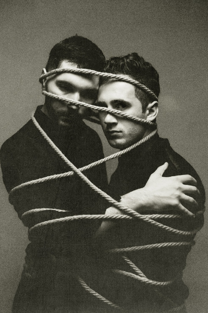 Touchstone Creative prezintă în premieră, în România, musicalul „THRILL ME: Povestea lui Leopold și a lui Loeb” la Teatrul ACT