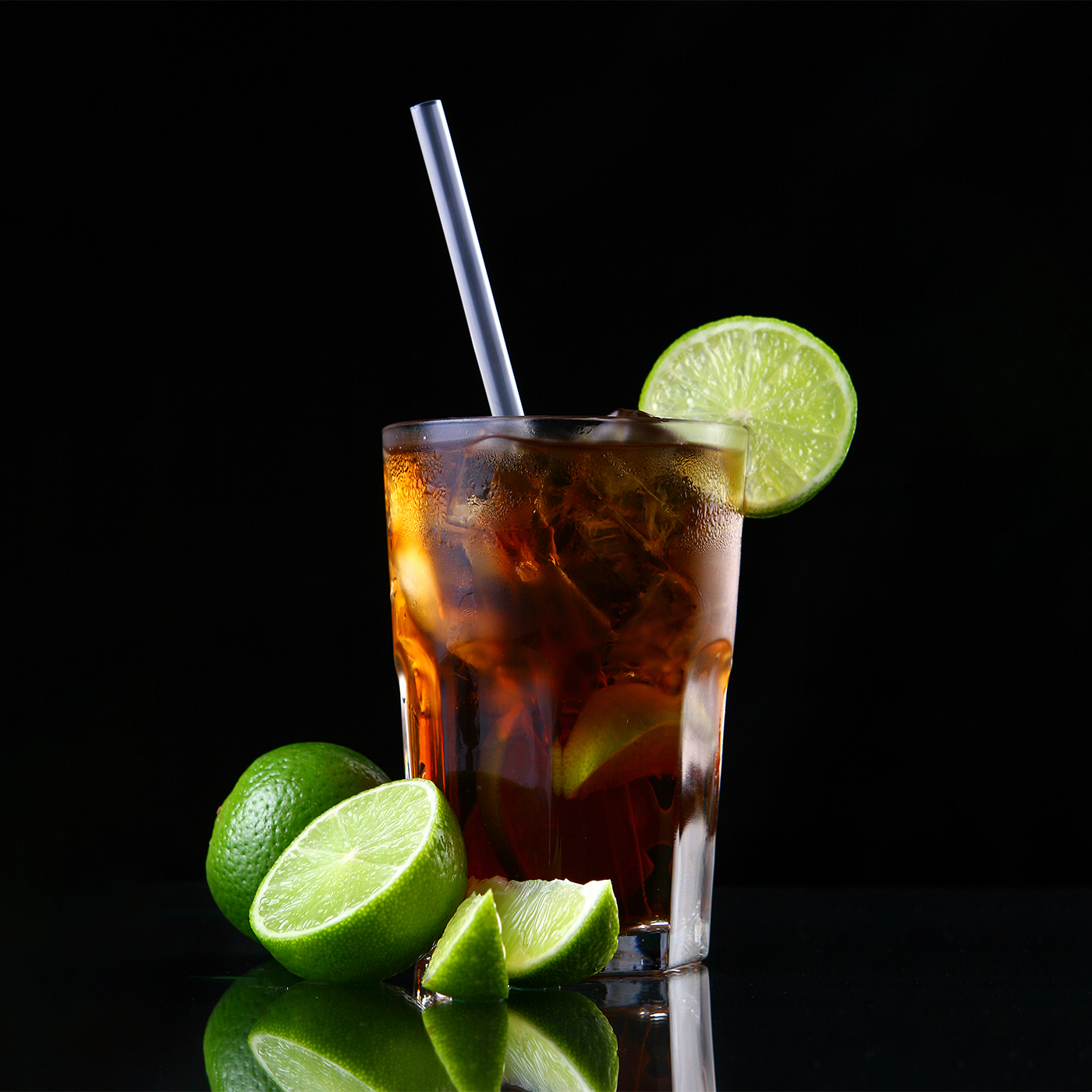 cocktail-mixology-cuba libre