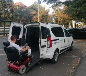 Call-center pentru persoanele cu mobilitate redusă care doresc să participe la evenimentul „Timișoara 2023. Celebrarea orașului”