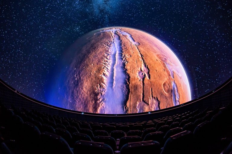 planetariul brasov