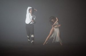 byron lansează 'În infern': un videoclip epic de 10 minute, despre relația distructivă pe care o avem cu noi înșine
