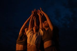 Ce: Spectacolul “CHOICES 2.0”, performance și dans contemporan, o reinterpretare a spectacolului original