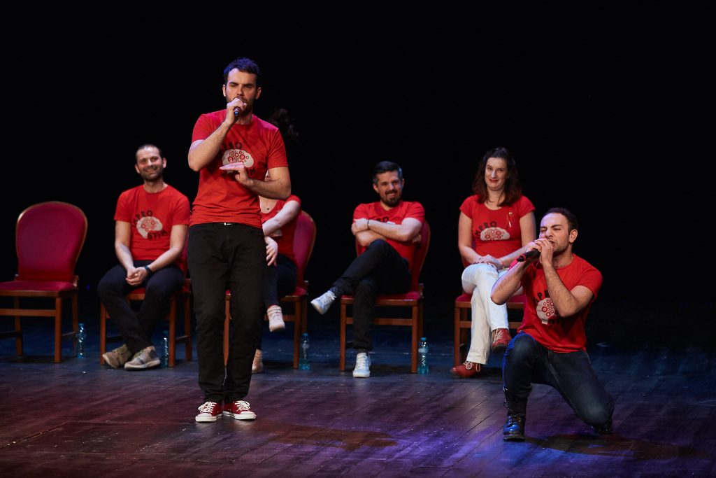 SPECTACOL DE IMPROVIZAȚIE