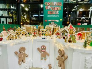 Tărâm de Poveste pentru toată familia în centrul comercial drumul taberelor: expoziția orășelului de turtă dulce