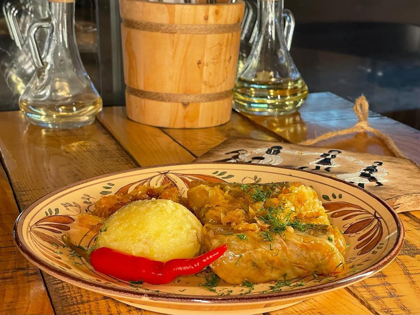 TOP 6 restaurante unde poți să mănânci o porție de sarmale