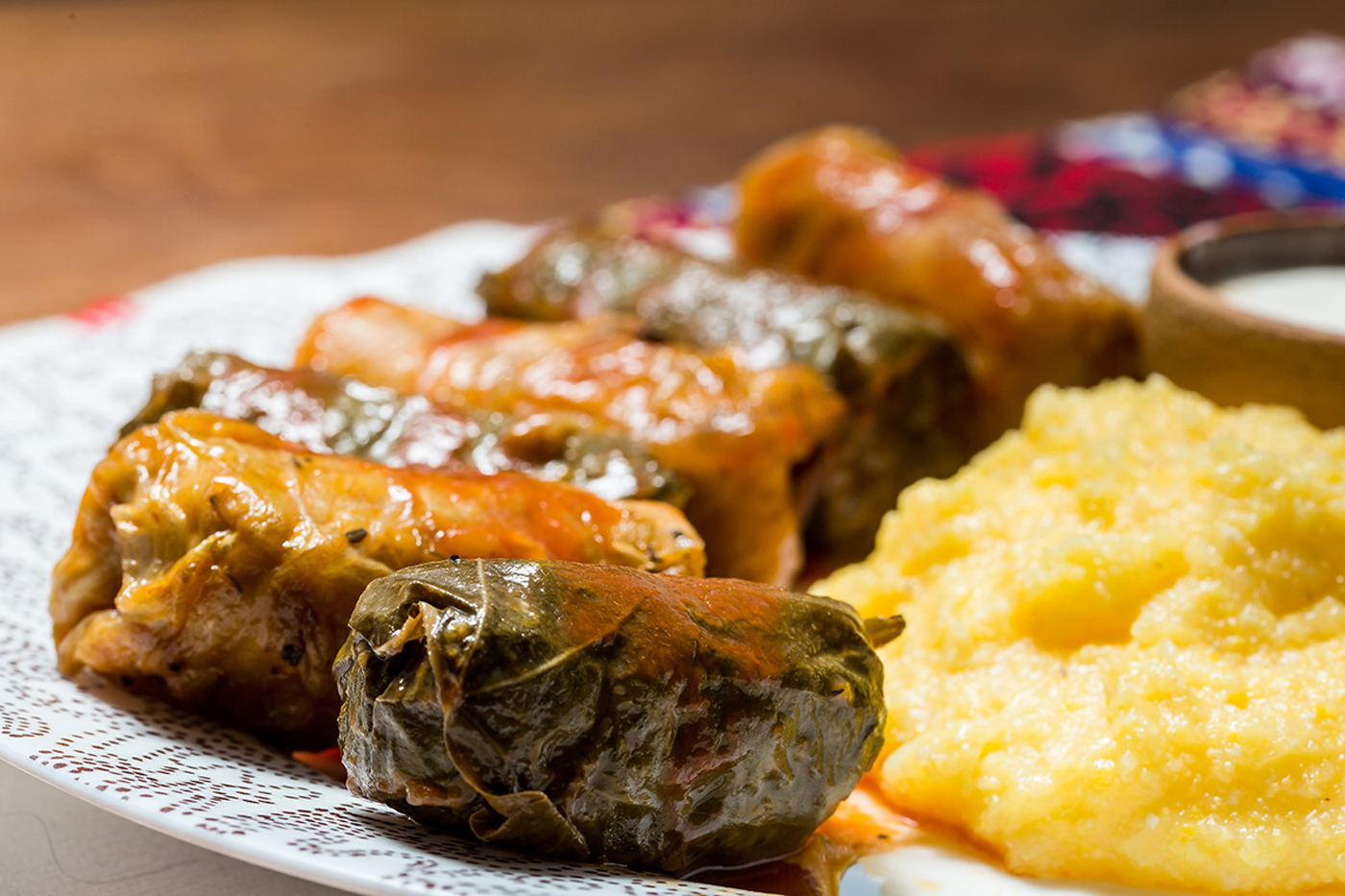 TOP 6 restaurante unde poți să mănânci o porție de sarmale