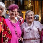 Ziua Seniorilor la Art Safari: răsfăț cu artă, ceai și ciocolată