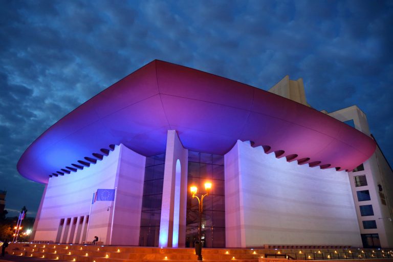 Teatrul Național "I.L.Caragiale" din Bucureștianiversează, în luna decembrie 2023, 50 DE ANI ÎN INIMA ROMÂNIEI