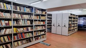Modernizarea depozitelor de cărți, la Biblioteca ASTRA. Răzvan Pop: ”O investiție pentru sustenabilitatea și gestionarea responsabilă a resurselor culturale”