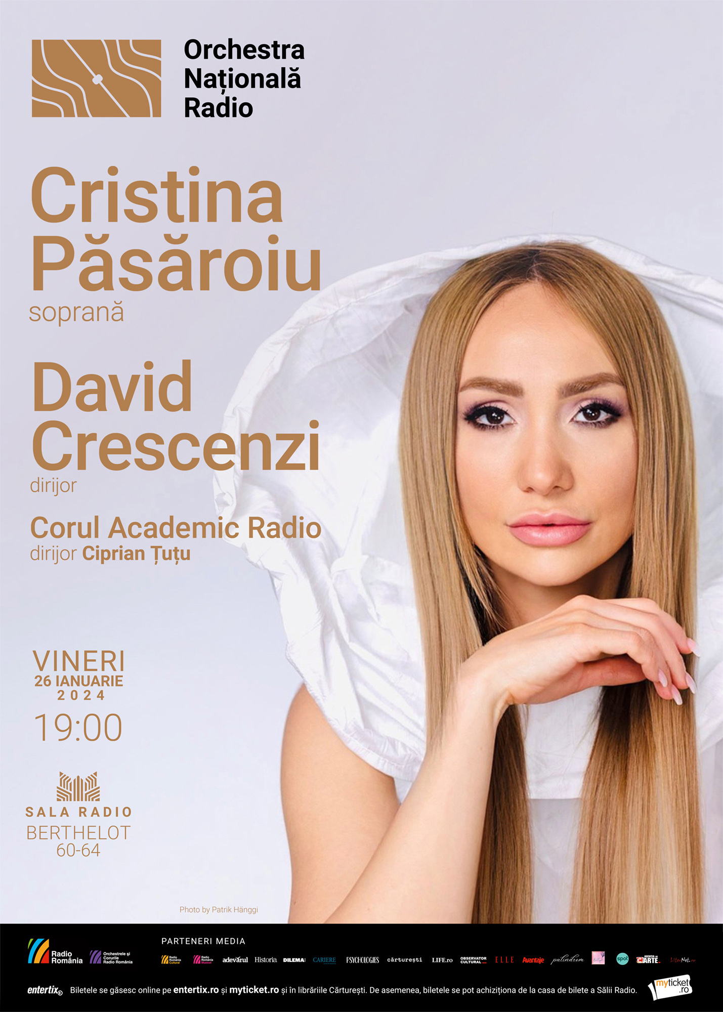 Aplaudată alături de Andrea Bocelli, soprana CRISTINA PĂSĂROIU invitată la Sala Radio