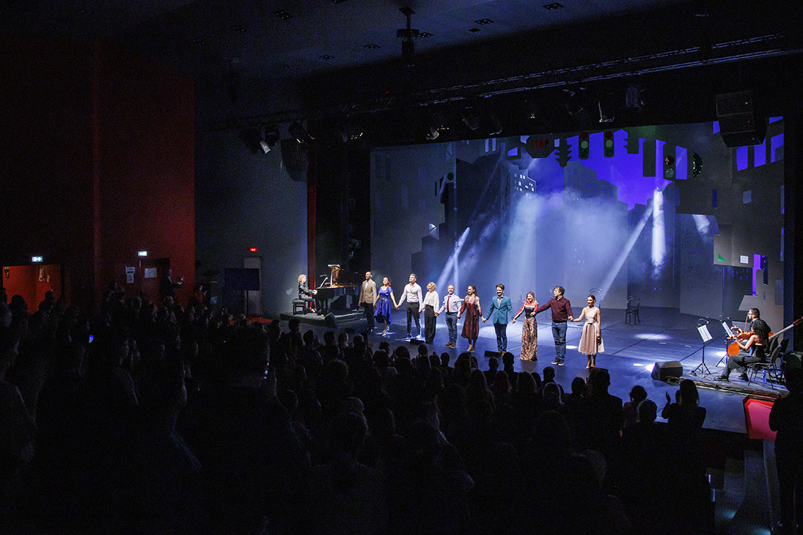 &bdquo;TE IUBESC, TE VREAU, DAR TE SCHIMBI!&rdquo;, &icirc;n premieră națională pe 26 și 27 ianuarie 2024. Un nou spectacol de musical produs de Asociația CREAS &icirc;n parteneriat cu Teatrul Național de Operetă și Musical &bdquo;Ion Dacian&rdquo;