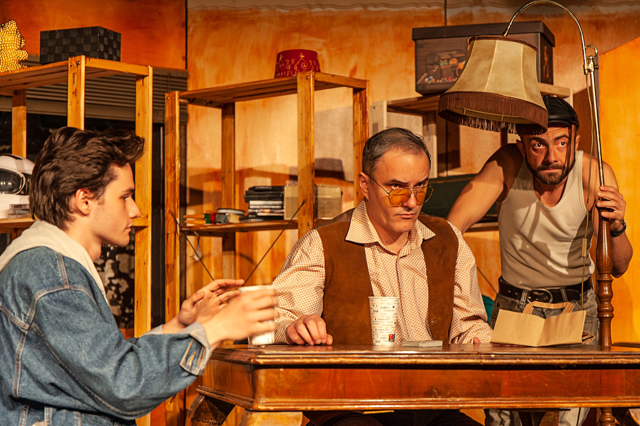Spectacolul AMERICAN BUFFALO de David Mamet, producție a Teatrului de Artă, vine luna aceasta la Centrul Cultural Reduta din Brașov