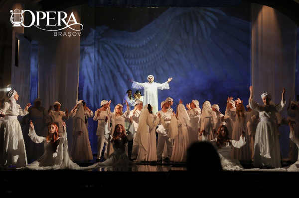 „Nabucco”, opera câștigătoare a votului publicului la Premiile Anului în Cultură - 2023, pe scena Operei Brașov