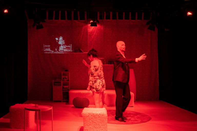 FERICIREA de Eric Assous, premieră de primăvară, la Teatrul Apropo pe 12 aprilie