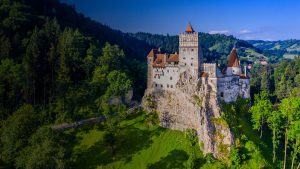 Două filme americane de top pe care să le vezi la Castelul BRAN pe 07 și 08 iunie, aduse de American Independent Film Festival (AIFF)