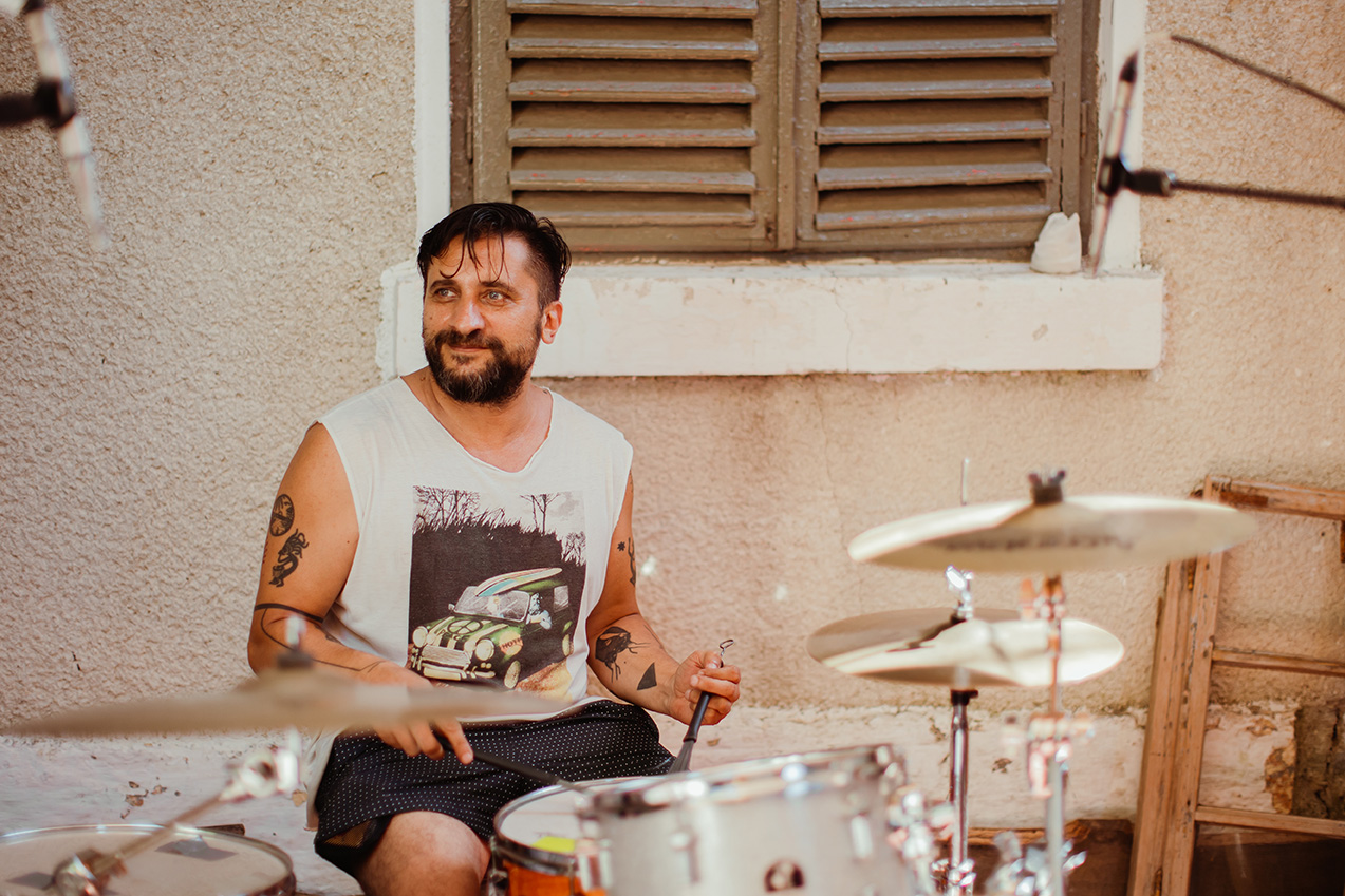 glo™ prezintă The Tour.