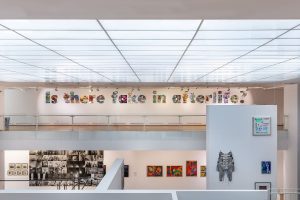 Achizițiile publice de artă contemporană în România devin o practică curentă MNAC a lansat o nouă sesiune de achiziții de lucrări de artă de la artiștii români 