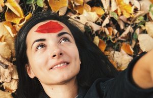 ARTIŞTI URBANI | DIANA DIACONU: „Arta stradală trebuie să spună o poveste, să transmită un mesaj care să spargă zidurile”